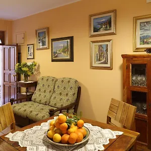 Casa Antico Borgo Cuseni , Taormina Italia